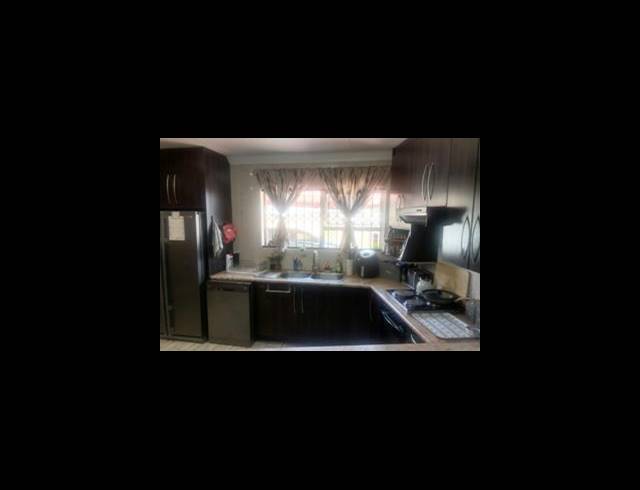 4 BEDROOM HOUSE FOR SALE IN VERWOERDPARK